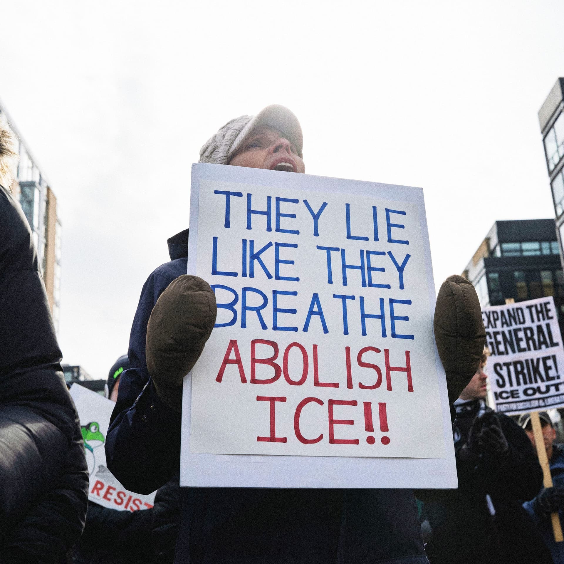 ICE: ¿El engaño como herramienta oficial? Expertos alertan sobre la falta de rendición de cuentas